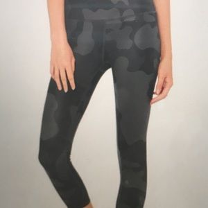Ali a yoga Camo High Waist Capri Leggings